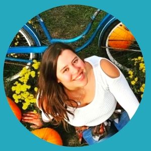 Meet your Posher, Rebecca